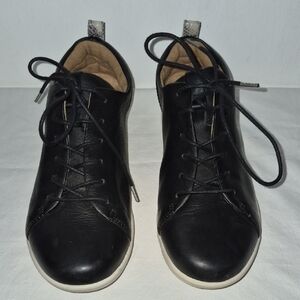 Comfortiva Black Leather Women's Shoes